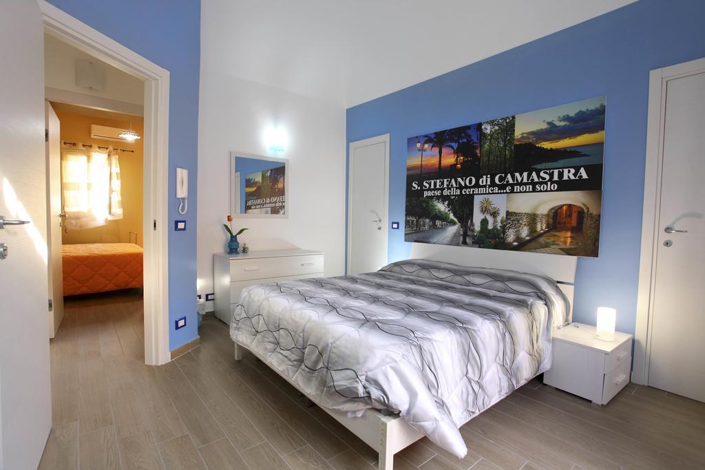 B&B La Grande Mela Санто Стефано ди Камастра Екстериор снимка