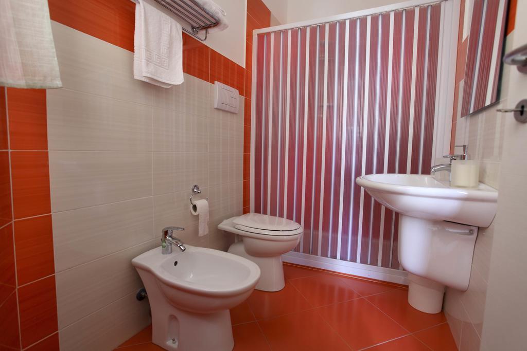 B&B La Grande Mela Санто Стефано ди Камастра Стая снимка